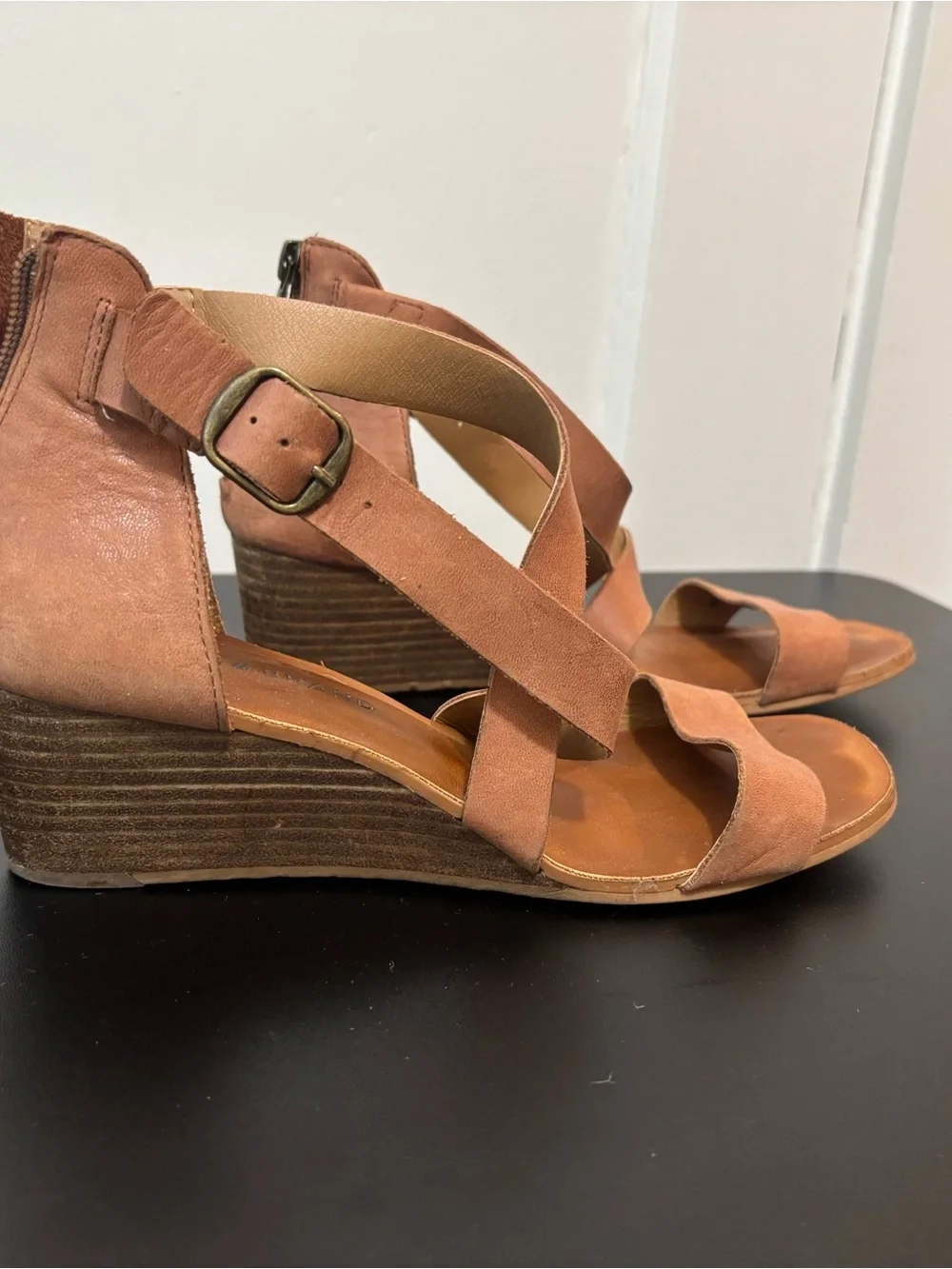 Lucky Brand Cognac Suede Strappy Wedge Sandals Leather